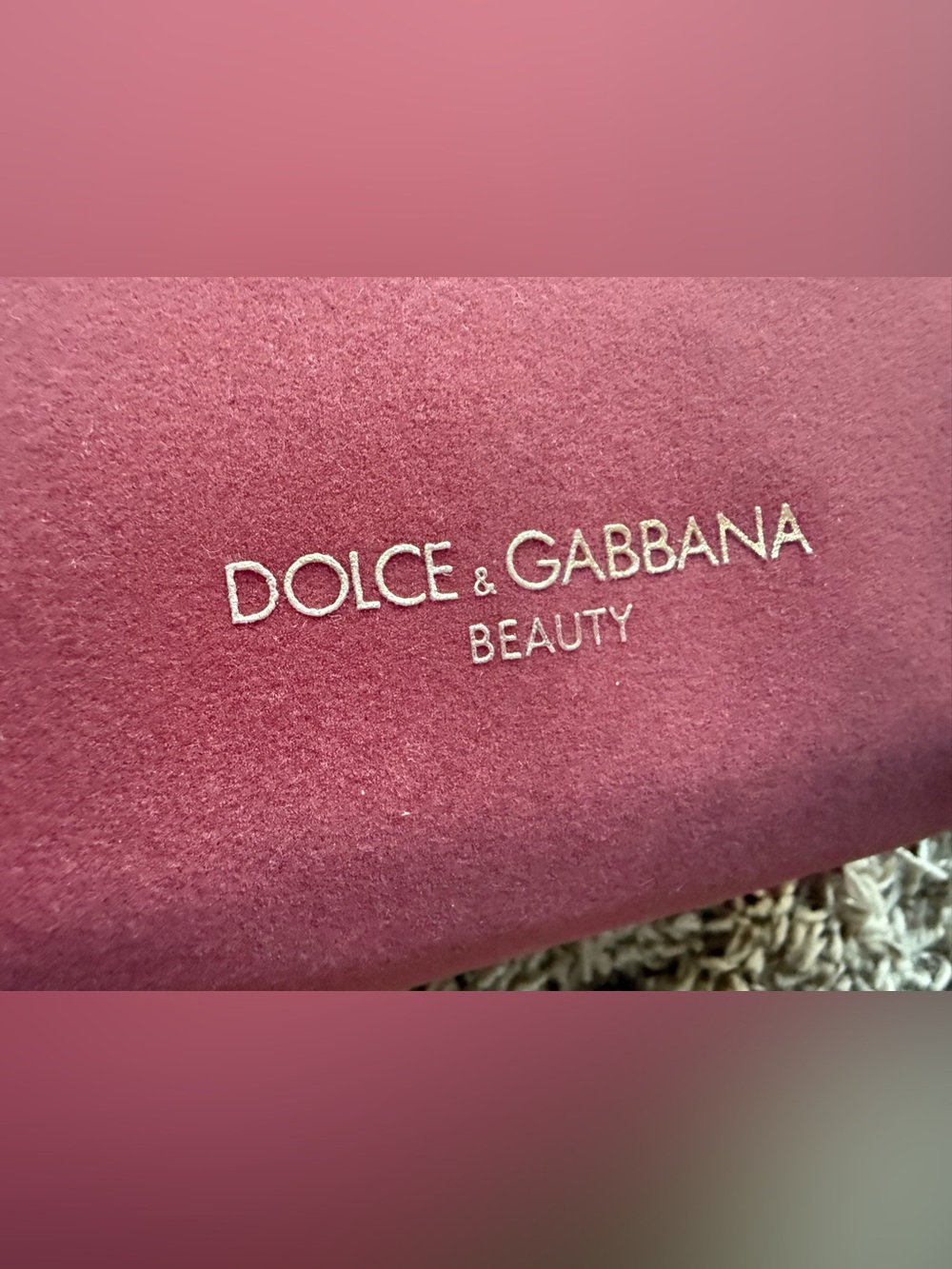 Dolce & Gabbana Velvet Beauty Pouch in Rose pink